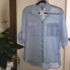 💥1 Day Sale💥🆕 Sheer light Blue Blouse was $22