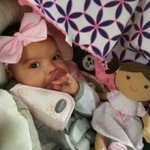 Meet your Posher, Esther