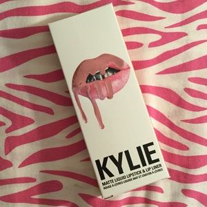 KYLIE Cosmetics KOKO K - Kylie Lipkit