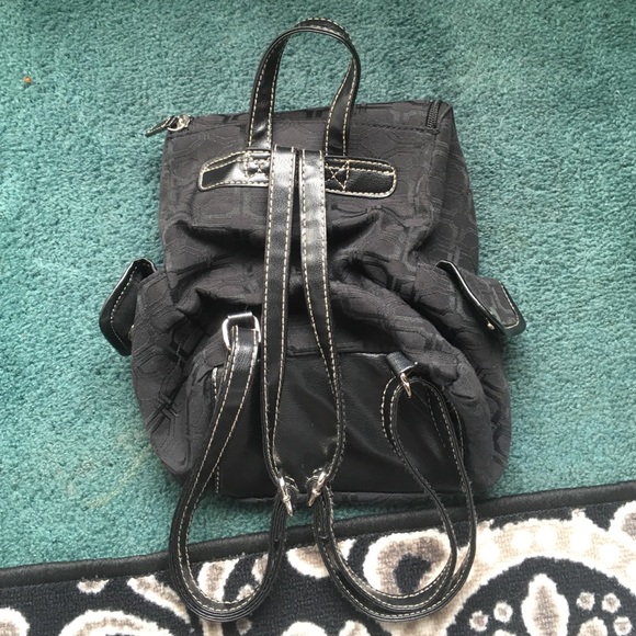Mini Backpack/Bag - Picture 2 of 4