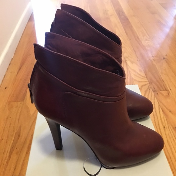 Jessica Simpson booties - Picture 2 of 4