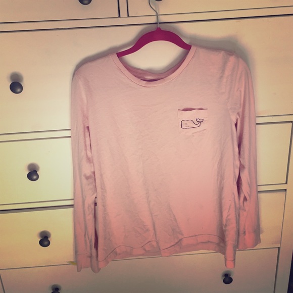 Long sleeve vineyard vines whale shirt