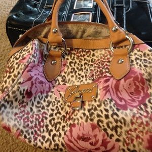 Guess rose bag