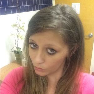 Meet your Posher, Veronica