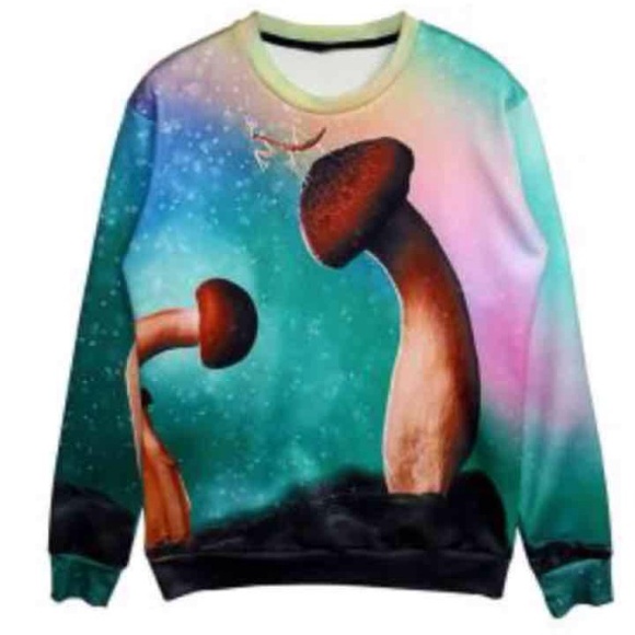 Magical mushroom sweatshirt size M