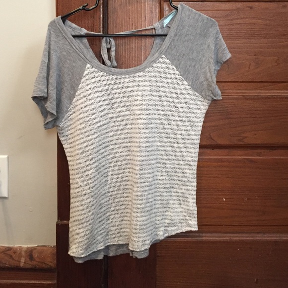 Maurice's top medium