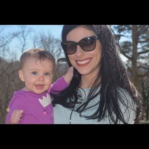 Meet your Posher, Casey