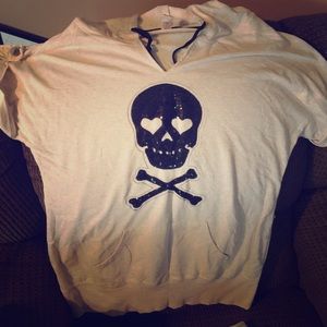 Cute tunic with hood.