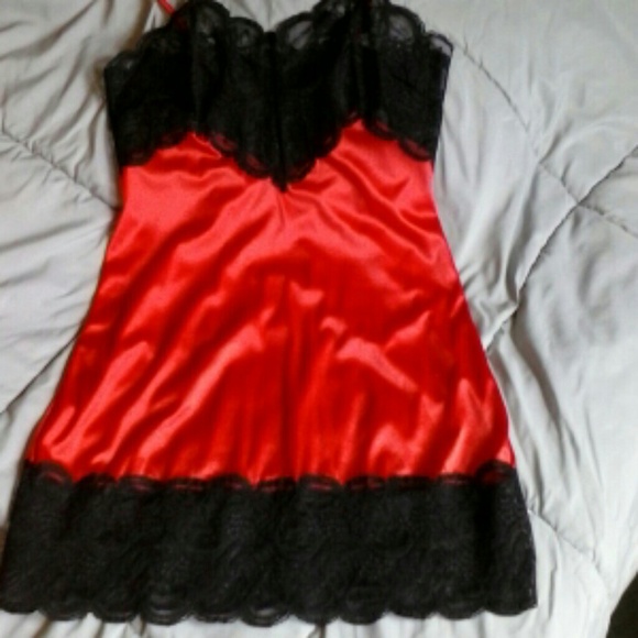 Victoria's Secret Other - Victoria's Secret Vintage chemise