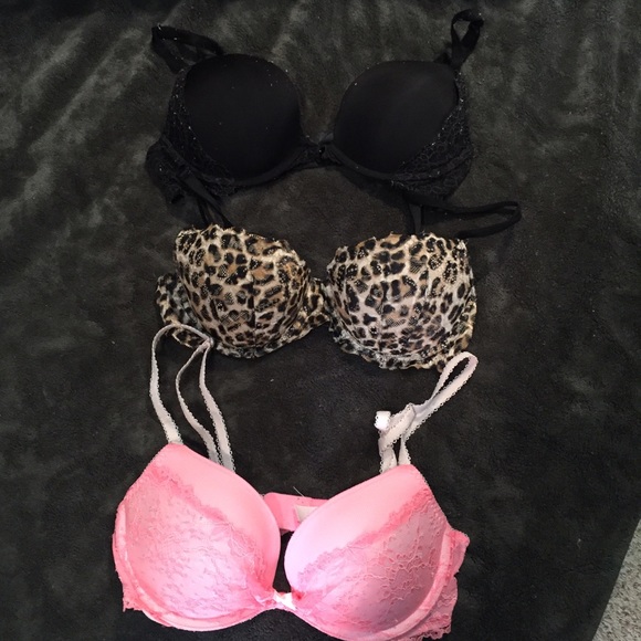 3 VS Pink Bras