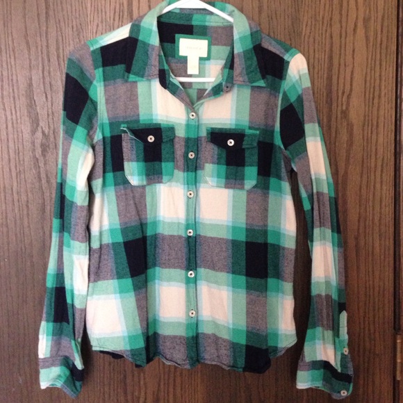 Teal Plaid Button-Up Shirt