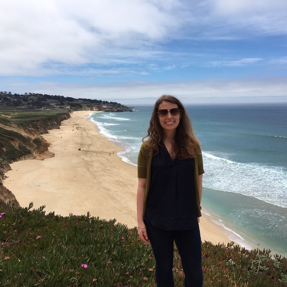 Meet your Posher, Kristen - Picture 1 of 1