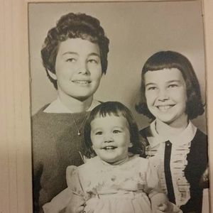 Meet your Posher, Liz