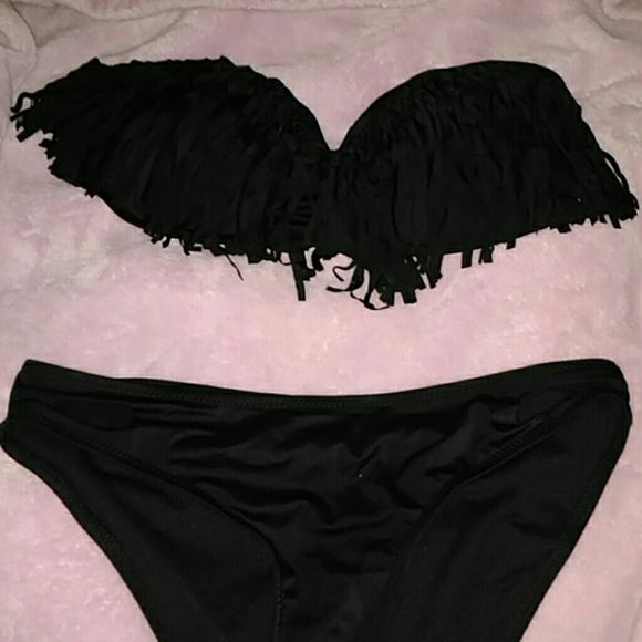 Fringe bandeau bikini