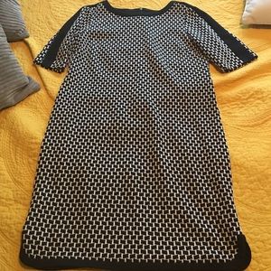 Chicos size 1 dress black and white