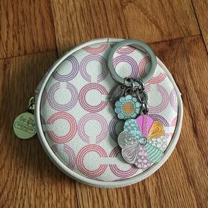 Coach Floral Keychain 🌸🌼