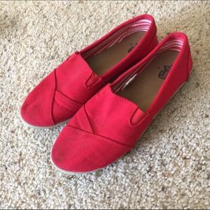 Canvas slip on shoes