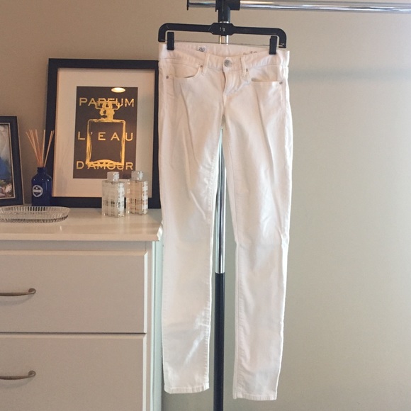 Gap white jeans