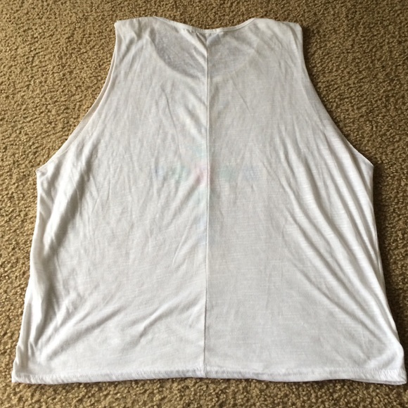 Springtime muscle tee - Picture 2 of 2