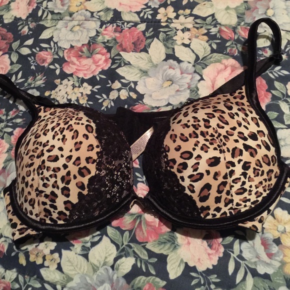 Cacique 38C Cheetah print bra push up