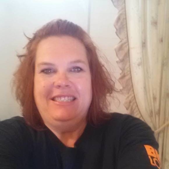 Meet your Posher, Stephanie - Picture 1 of 1