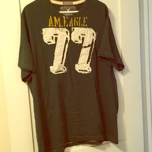 American Eagle t-shirt