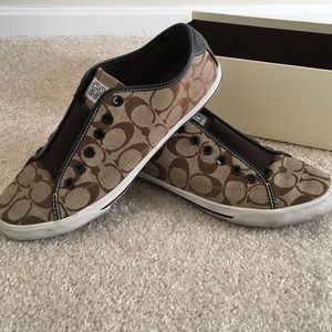 Coach Flats