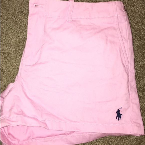 Light pink Ralph Lauren shorts perfect for Spring!