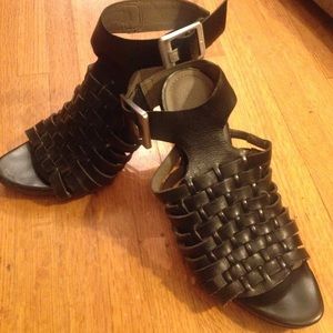 Leather Braided Heels with Big Buckle