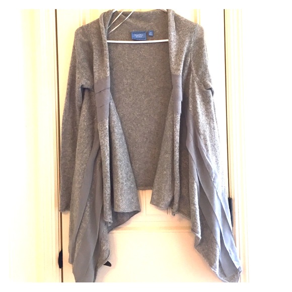 Vera Wang cardigan - Picture 1 of 3
