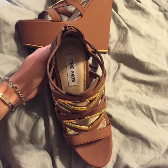 Steve Madden wedges! Perfect condition! - Picture 3 of 4