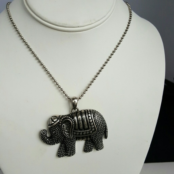 Elephant Necklace Set