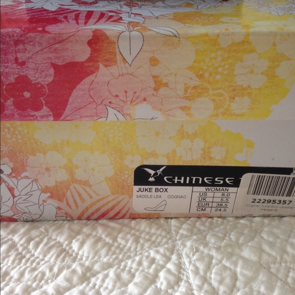 ❌SOLD ❌Chinese Laundry brown leather wedge. - Picture 2 of 4