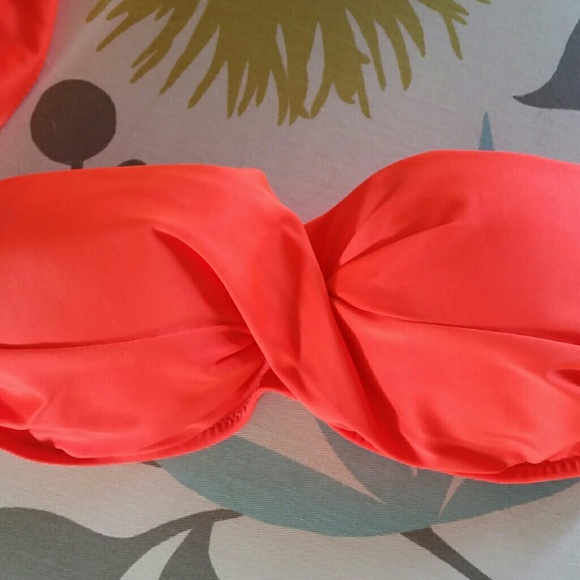 👙🎉HP 4/27 Best in Swim🎉👙NWOT Orange Bikini - Picture 4 of 4
