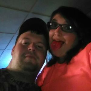 Meet your Posher, Dairian