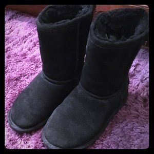 Bear paw boots