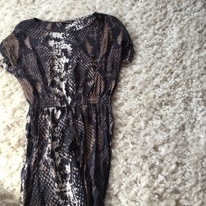 Only worn once! Super cute express dress!