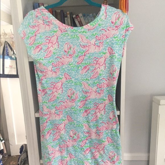 Lily Pulitzer Lobster Roll extra small, runs big