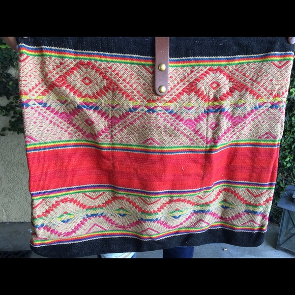 SOLD OUT! Spanish Crossbody with Leather Strap - Picture 4 of 4