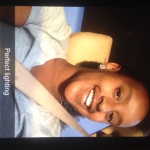 Meet your Posher, Akayla