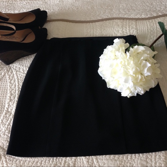 Bebe mini skirt
