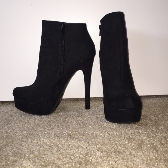 Chinese laundry booties