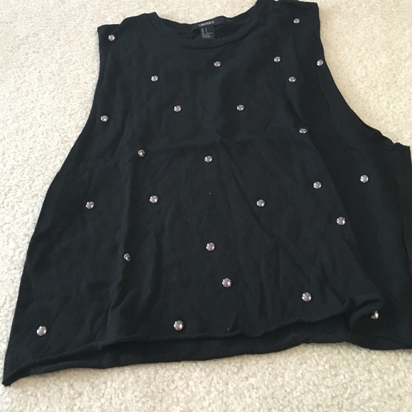Beaded tank, like a muscle tank