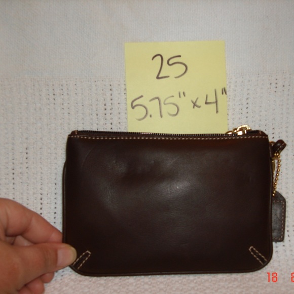 NWOT Coach Wristlet - Picture 2 of 2