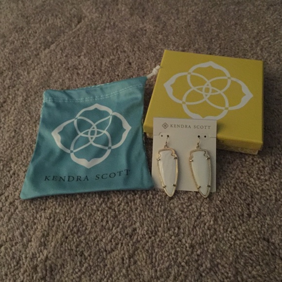 Kendra Scott earrings