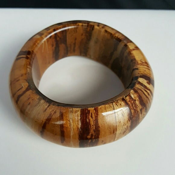 Wood Bracelet and Earrings Set
