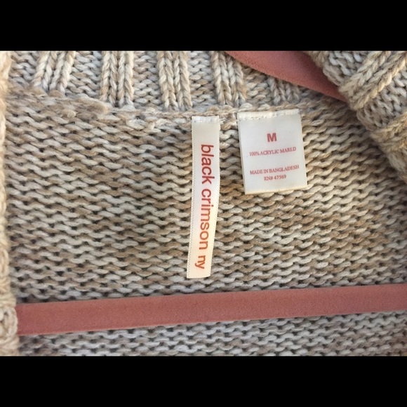 Sweater - Picture 4 of 4