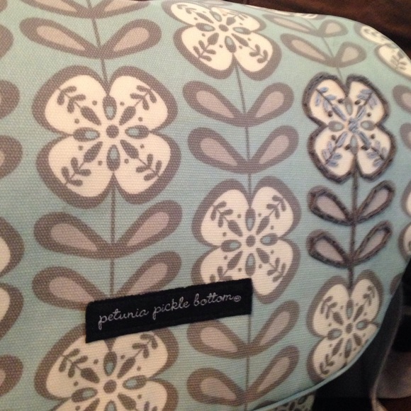 Petunia pickle bottom diaper bag pics