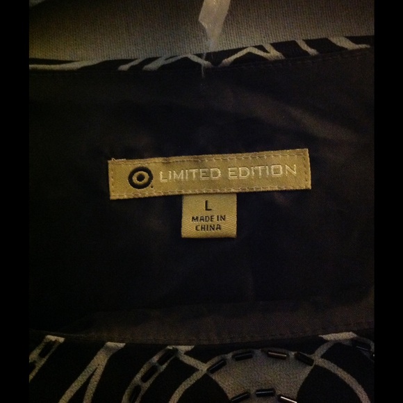 Shift Dress - Picture 3 of 4