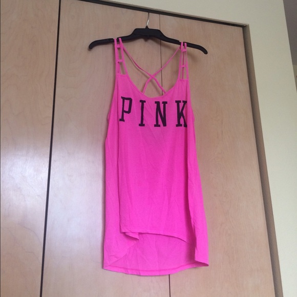 Bundle !!! Of two vs pink shirts